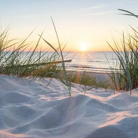 White Pearl 4 02 * Timmendorfer Strand